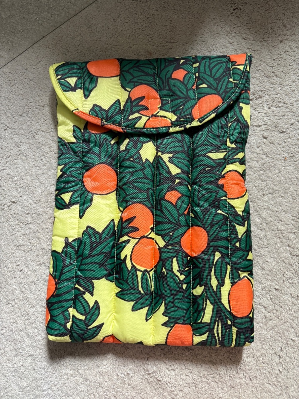 RARE BAGGU ORANGE TREES 16IN LAPTOP SLEEVE NWOT
